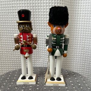 Wondershop 2020 Cat and Dog Holiday Nutcrackers, Set of 2